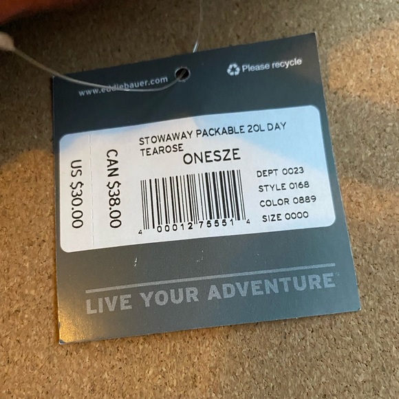 Eddie Bauer Stowaway Hiking Backpack 20 L - Picture 6 of 6